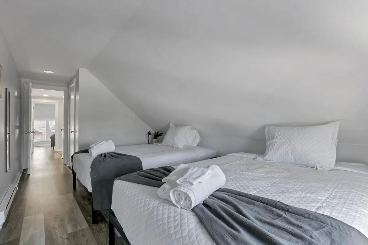 The Columbus Adventure Villa Holiday home